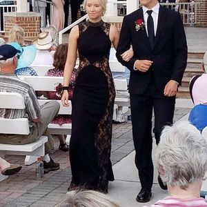 SHERRI HILL #50652 BLACK LACE PROM DRESS